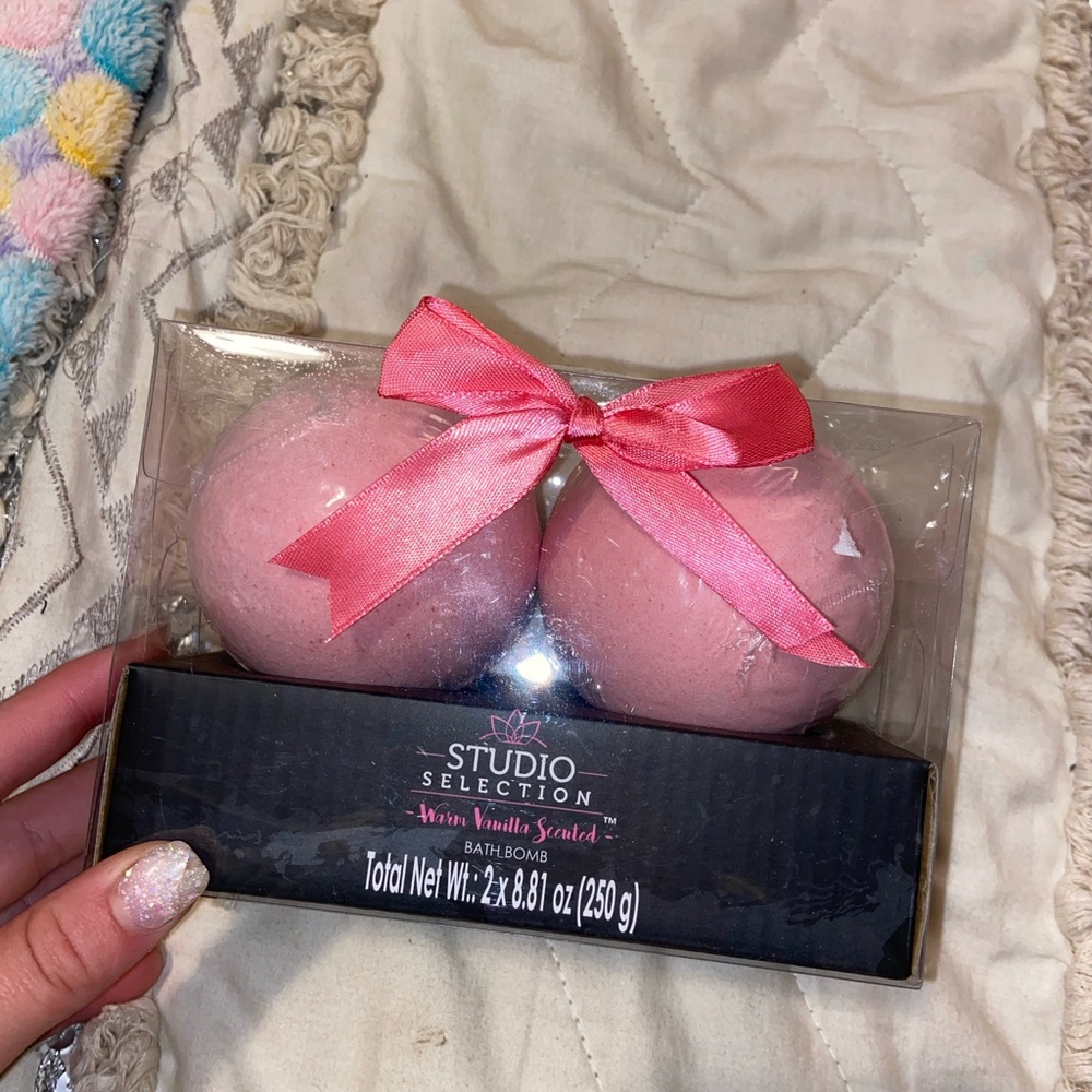 Bath bombs